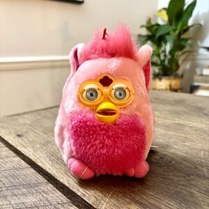 Vintage Rare Furby Buddies Pink Flamingo Bean Bag Plush 1999 Rare 6x5